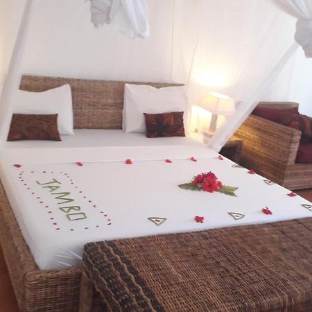 Albatross Ocean View Hotel Dongwe Ngoại thất bức ảnh