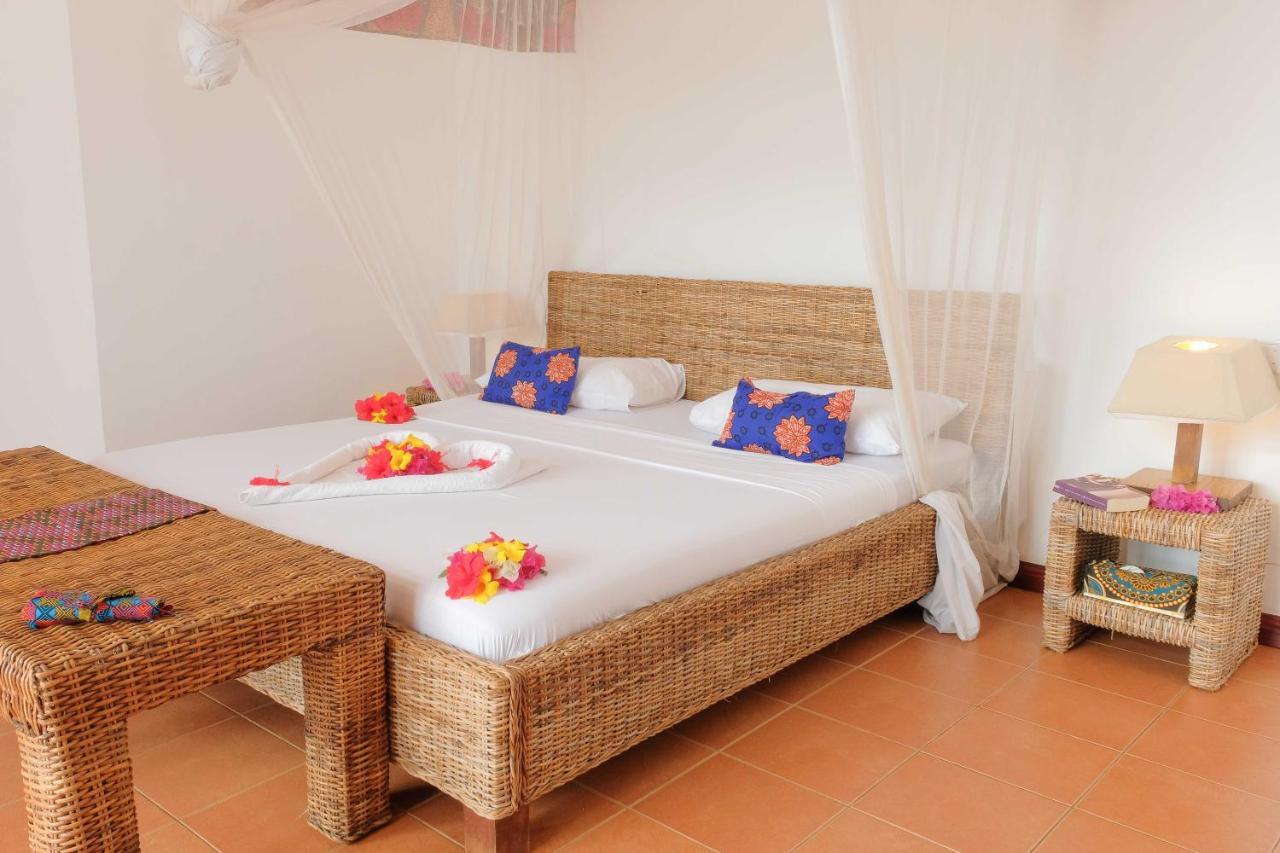 Albatross Ocean View Hotel Dongwe Ngoại thất bức ảnh
