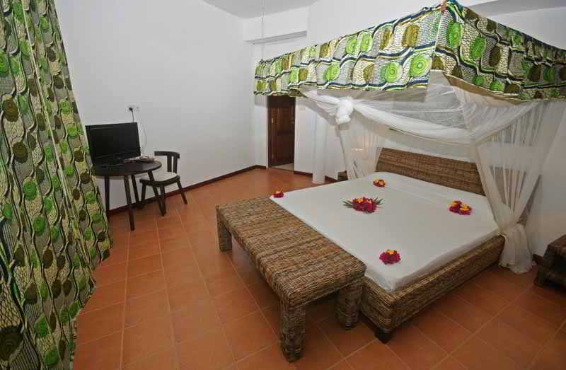 Albatross Ocean View Hotel Dongwe Ngoại thất bức ảnh