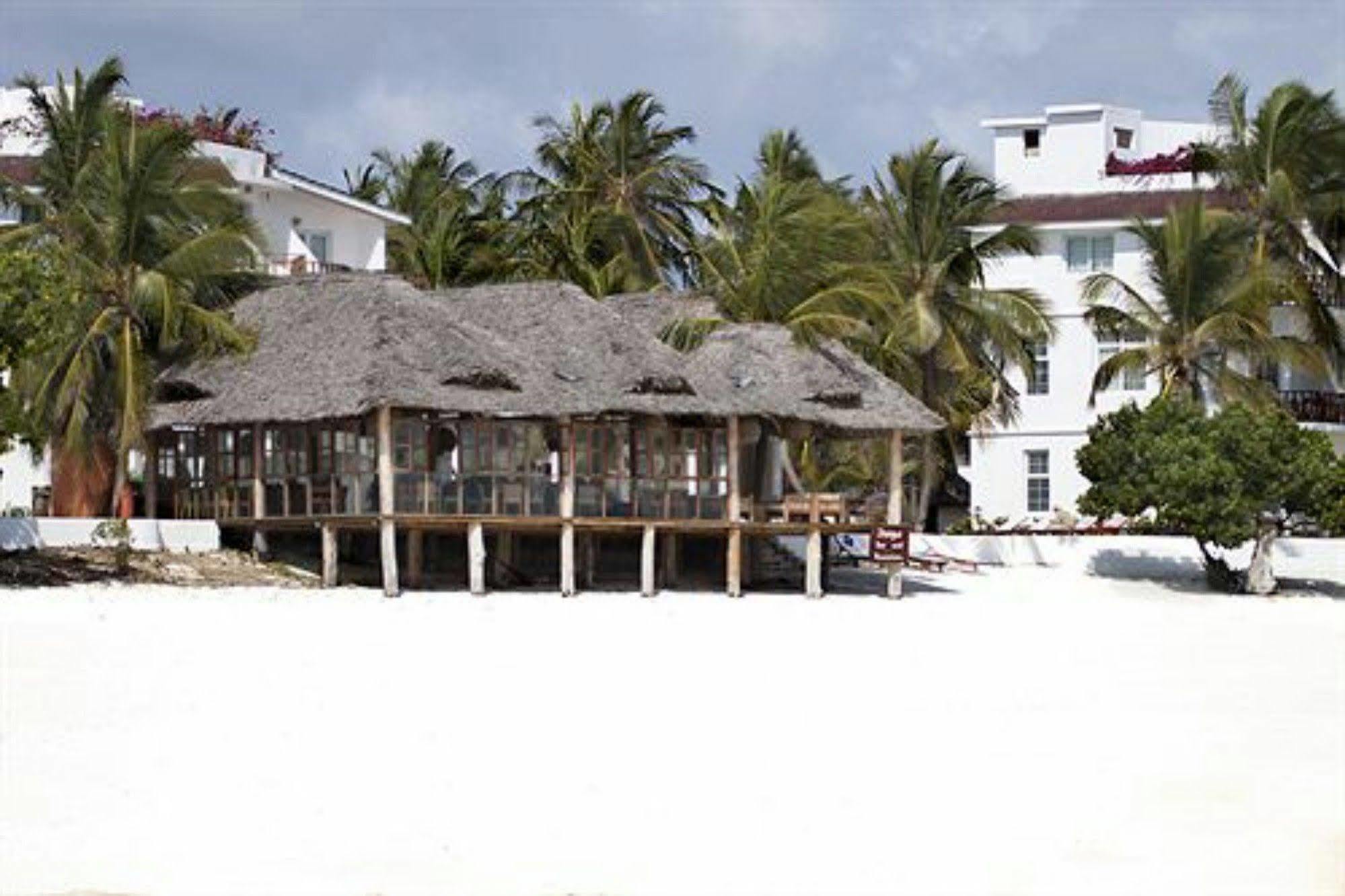 Albatross Ocean View Hotel Dongwe Ngoại thất bức ảnh