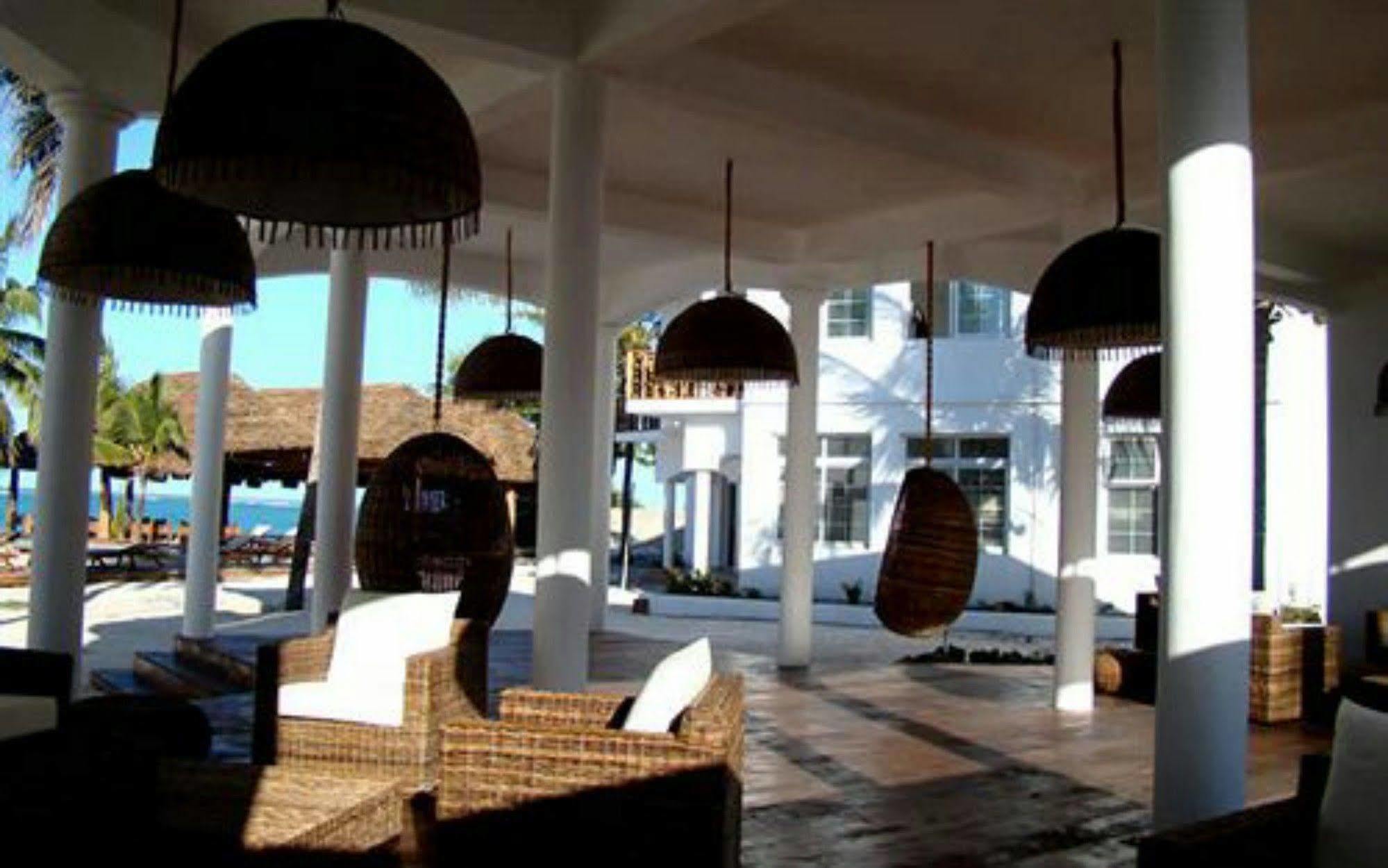 Albatross Ocean View Hotel Dongwe Ngoại thất bức ảnh