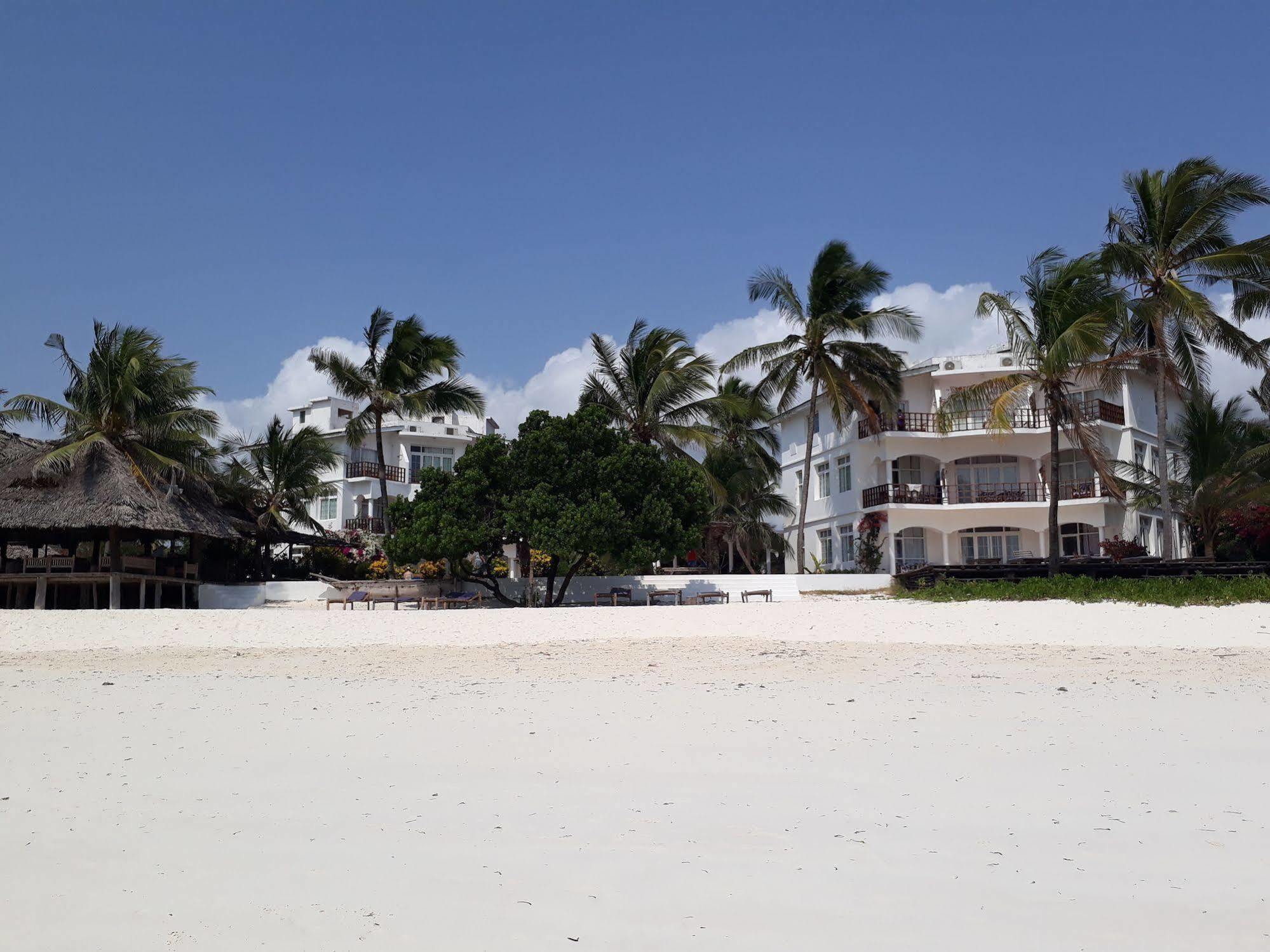 Albatross Ocean View Hotel Dongwe Ngoại thất bức ảnh