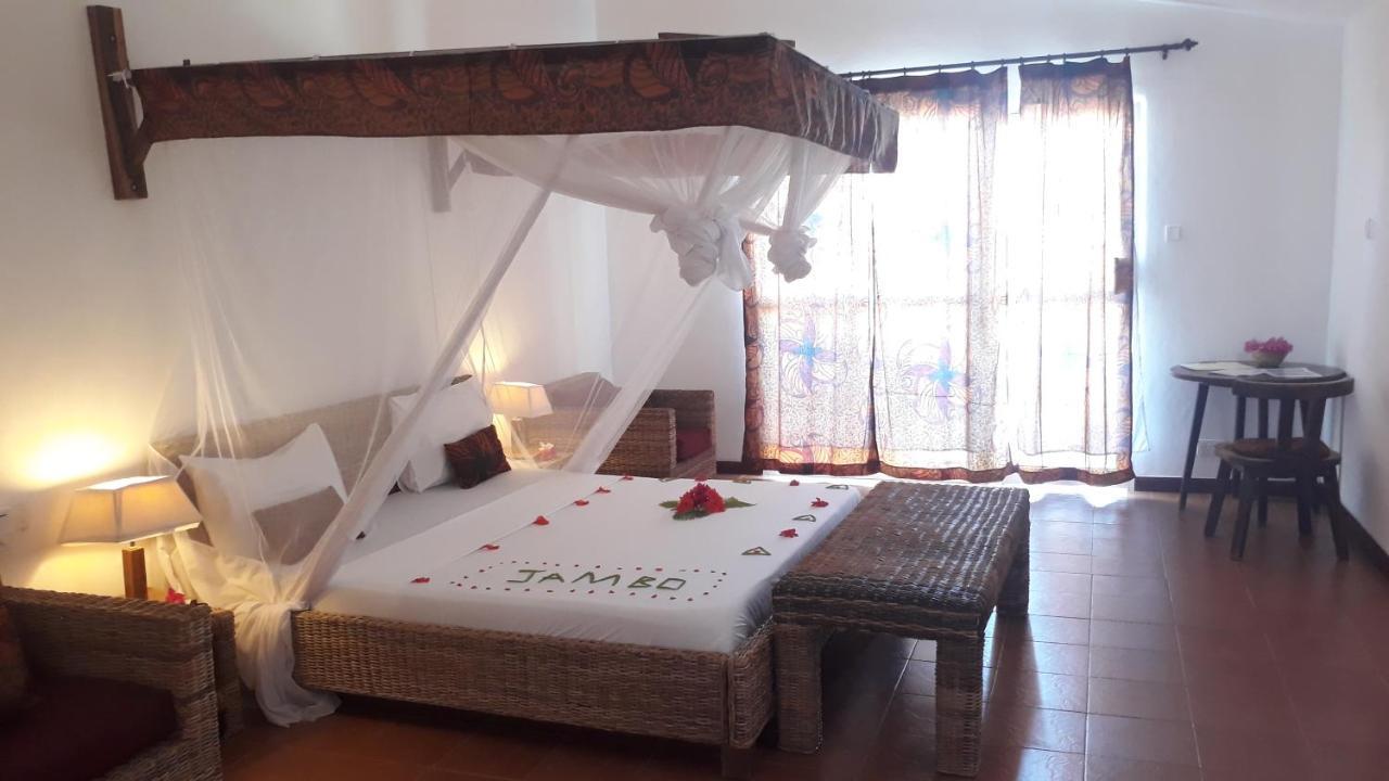 Albatross Ocean View Hotel Dongwe Ngoại thất bức ảnh